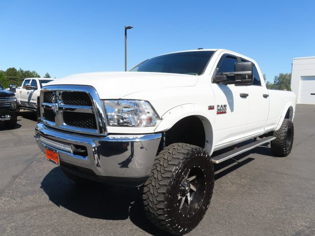 Used 2016 RAM 3500 SLT AWD/4WD image 3