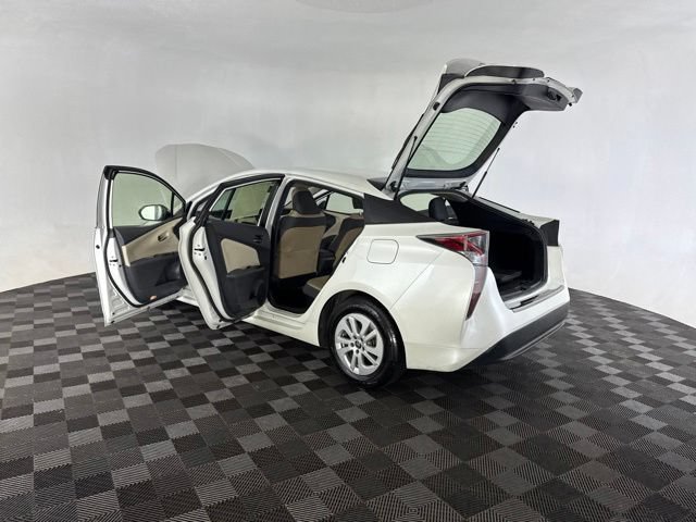 Used 2016 Toyota Prius Two FWD image 20