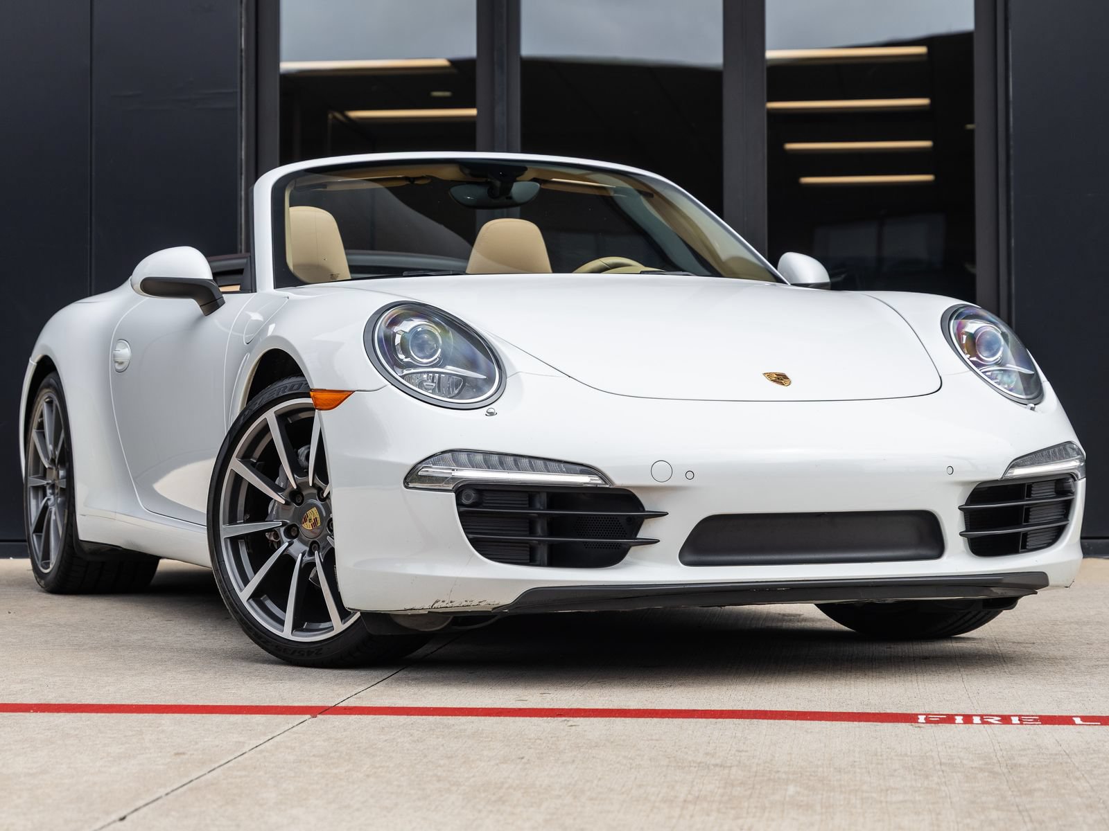 Used 2015 Porsche 911 Carrera RWD image 6