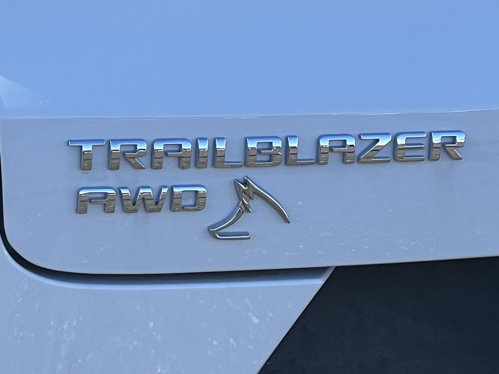 New 2026 Chevrolet TrailBlazer LT w/ Convenience Package AWD/4WD image 2