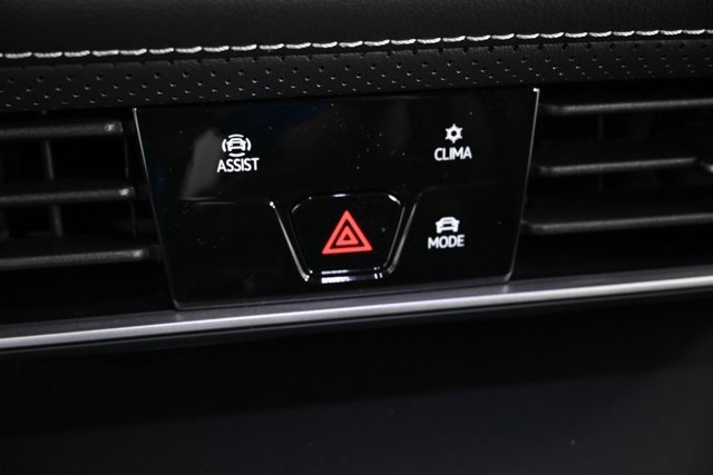 New 2026 Volkswagen Atlas SE image 25