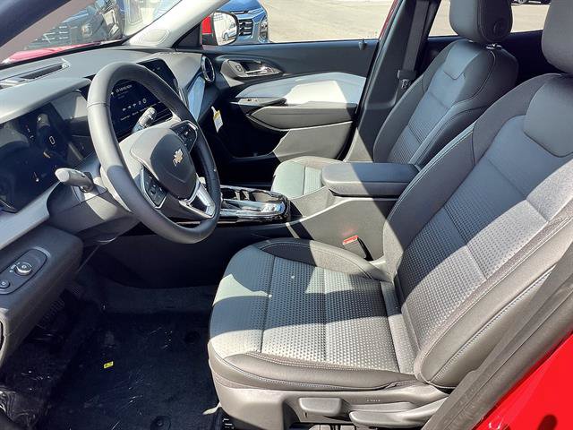 New 2026 Chevrolet Trax LT FWD image 11