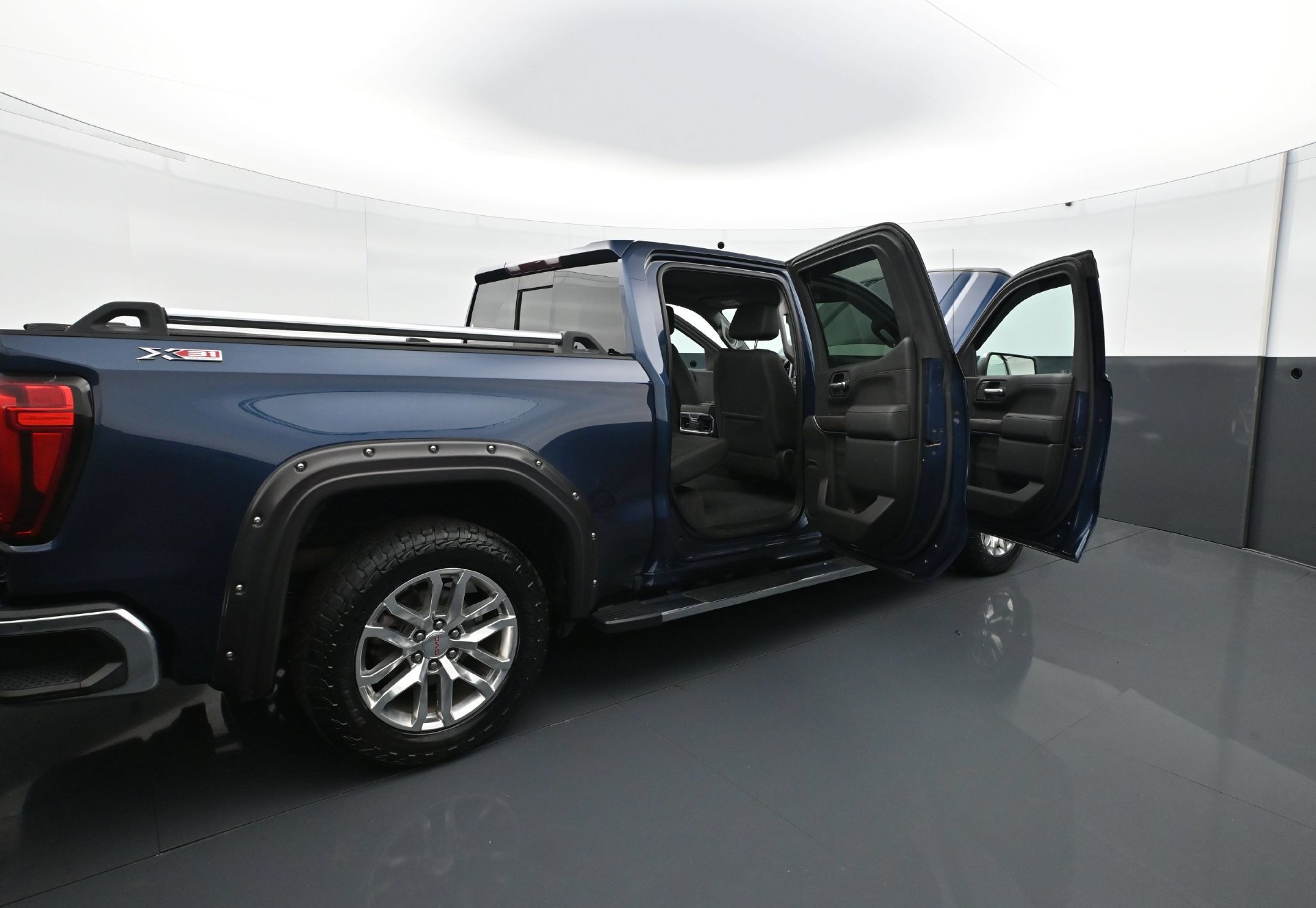 Used 2020 GMC Sierra 1500 SLT w/ SLT Premium Package AWD/4WD image 36