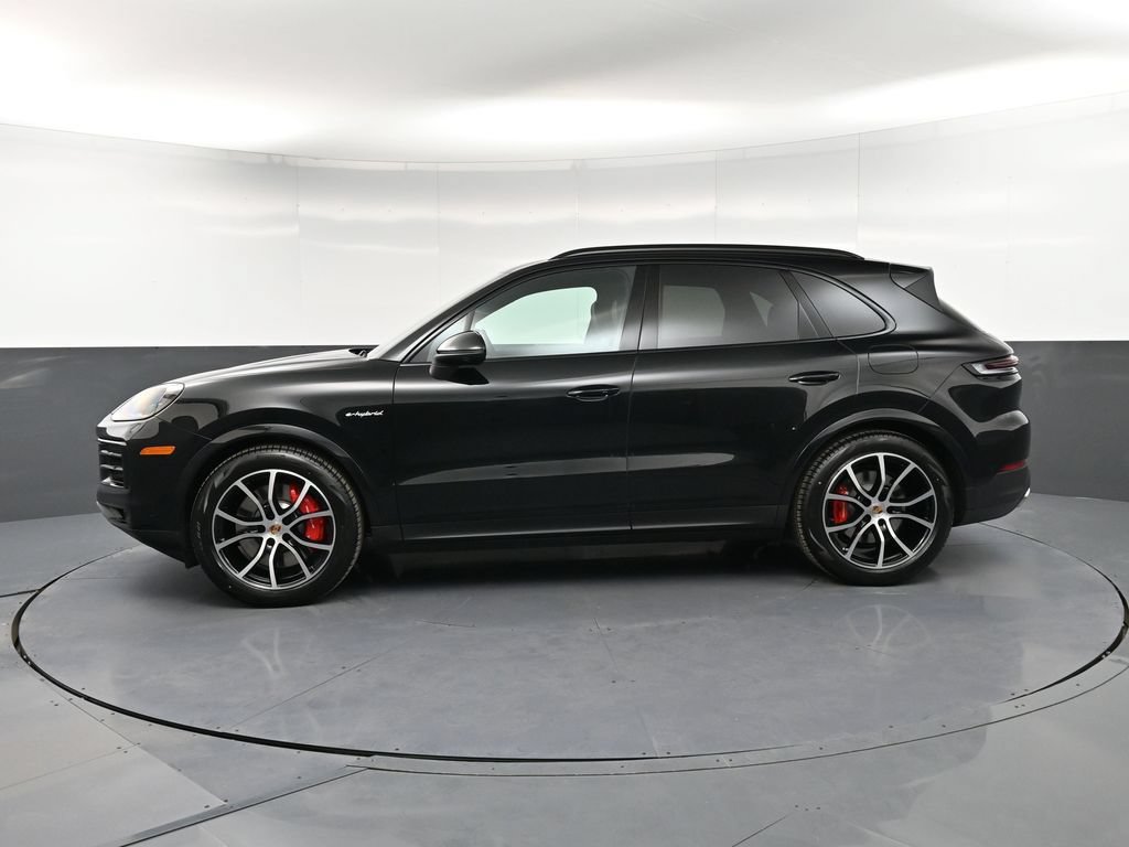 New 2026 Porsche Cayenne S AWD/4WD image 2