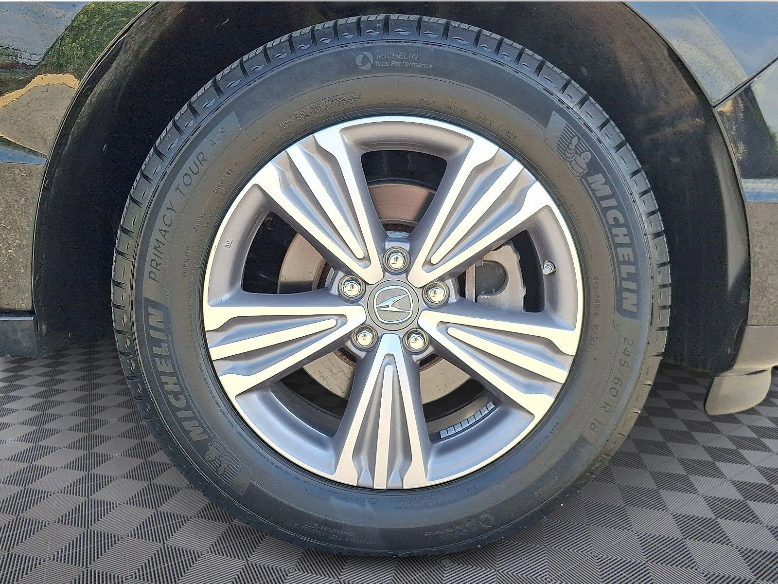 Used 2020 Acura MDX SH-AWD image 8