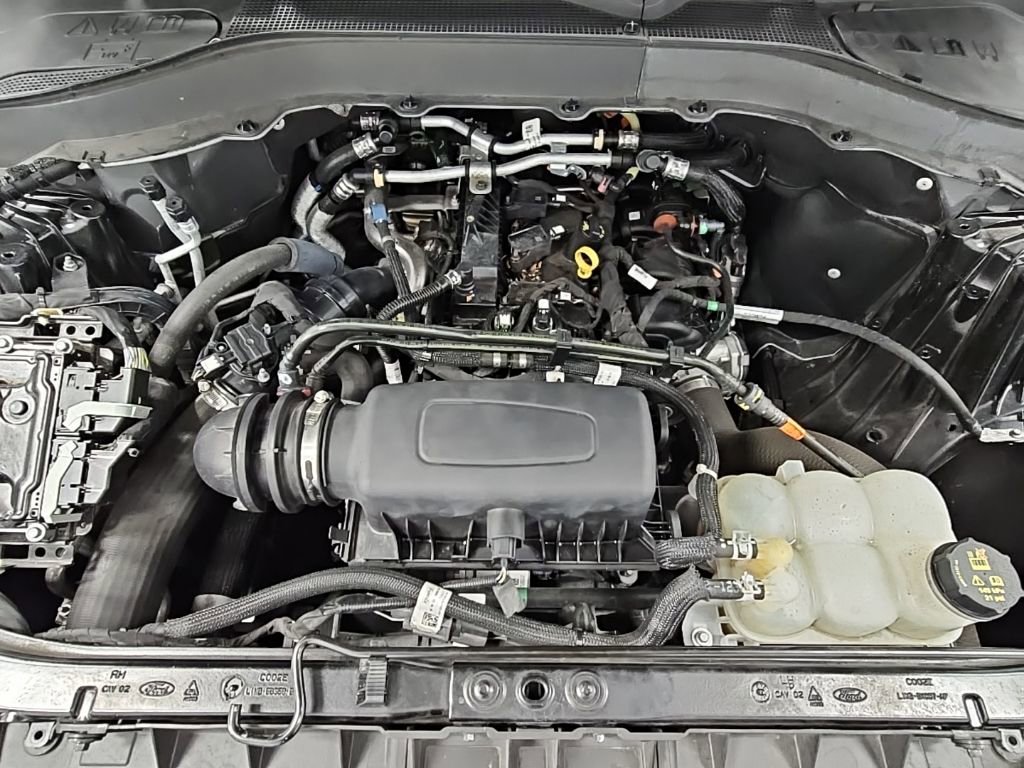 Used 2022 Ford Explorer XLT w/ Equipment Group 202A image 42