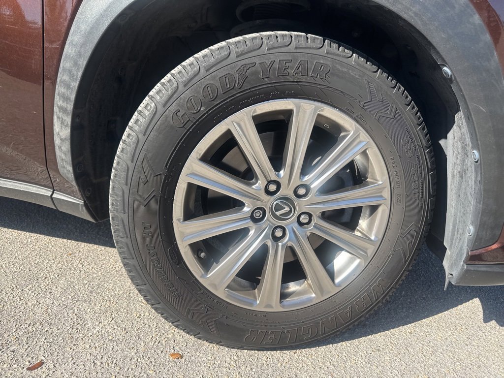 Used 2019 Lexus NX 300 FWD image 10