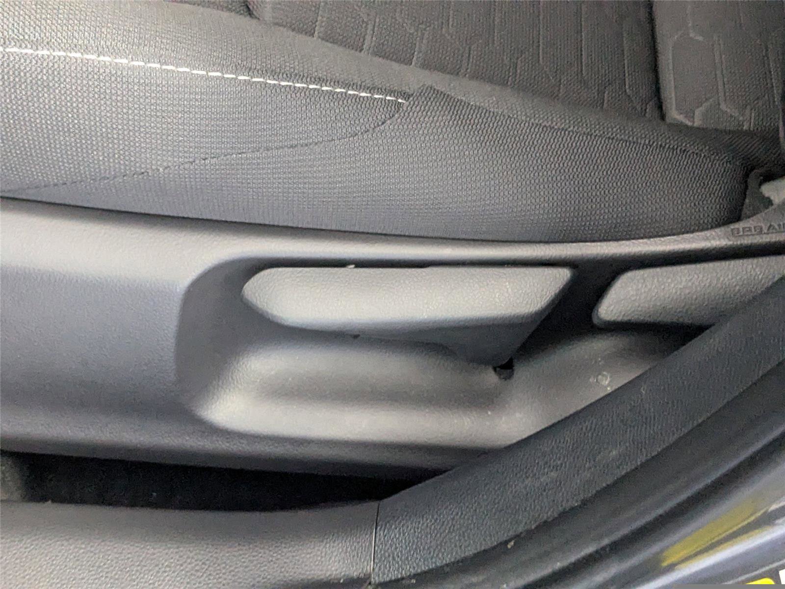 Certified 2025 Toyota Corolla SE image 11