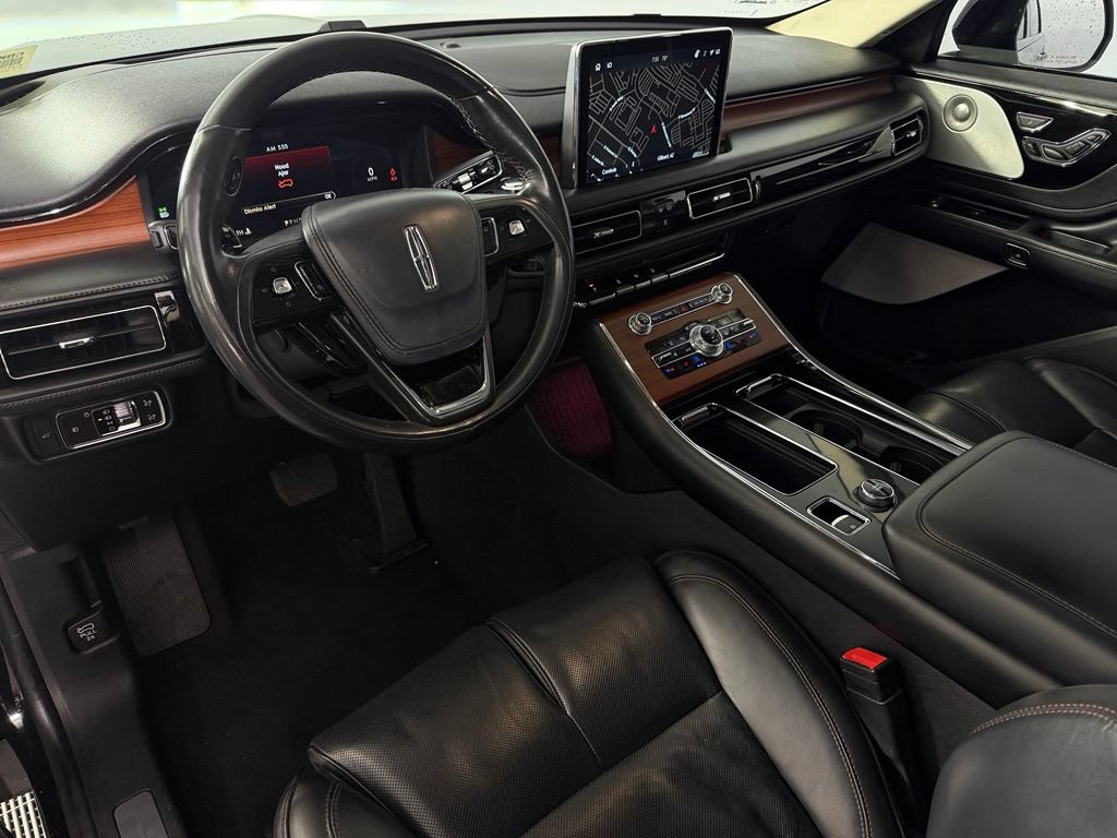 Used 2022 Lincoln Aviator Reserve w/ Equipment Group 201A AWD/4WD image 12