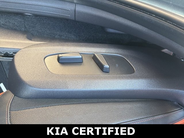 Certified 2023 Kia Carnival SX Prestige image 42