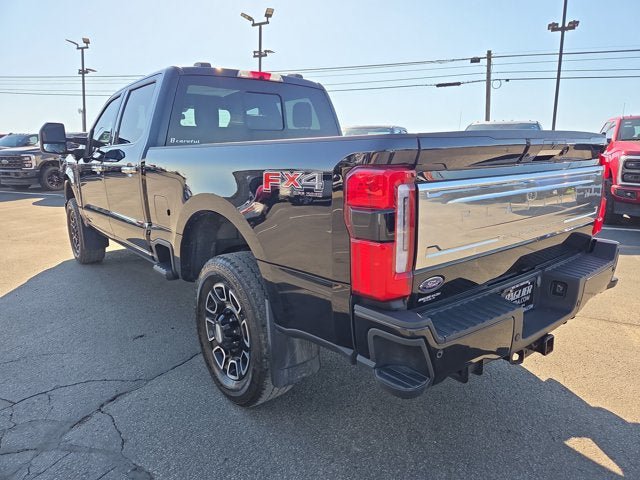 Used 2023 Ford F350 Platinum w/ FX4 Off-Road Package AWD/4WD image 4
