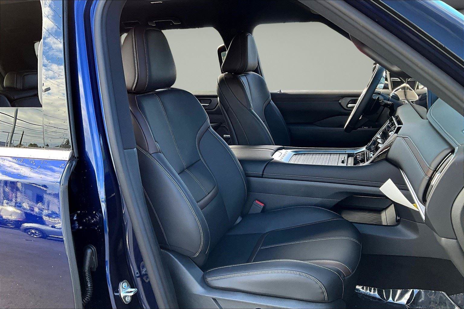 New 2026 Nissan Armada SL AWD/4WD image 12