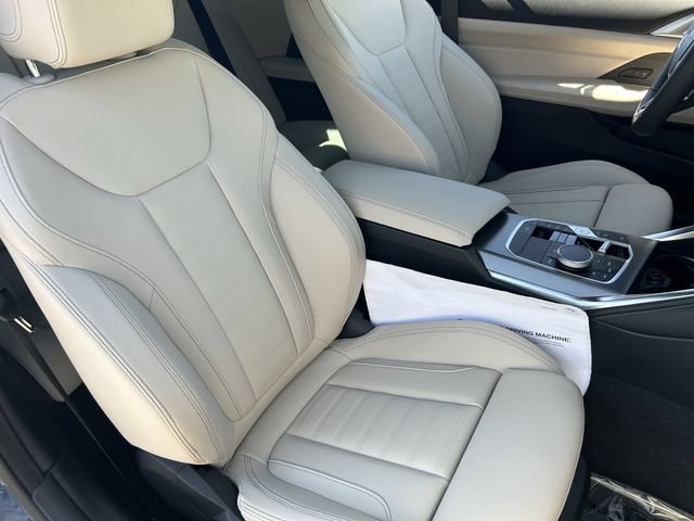 Used 2026 BMW 430i Coupe w/ M Sport Package RWD image 11
