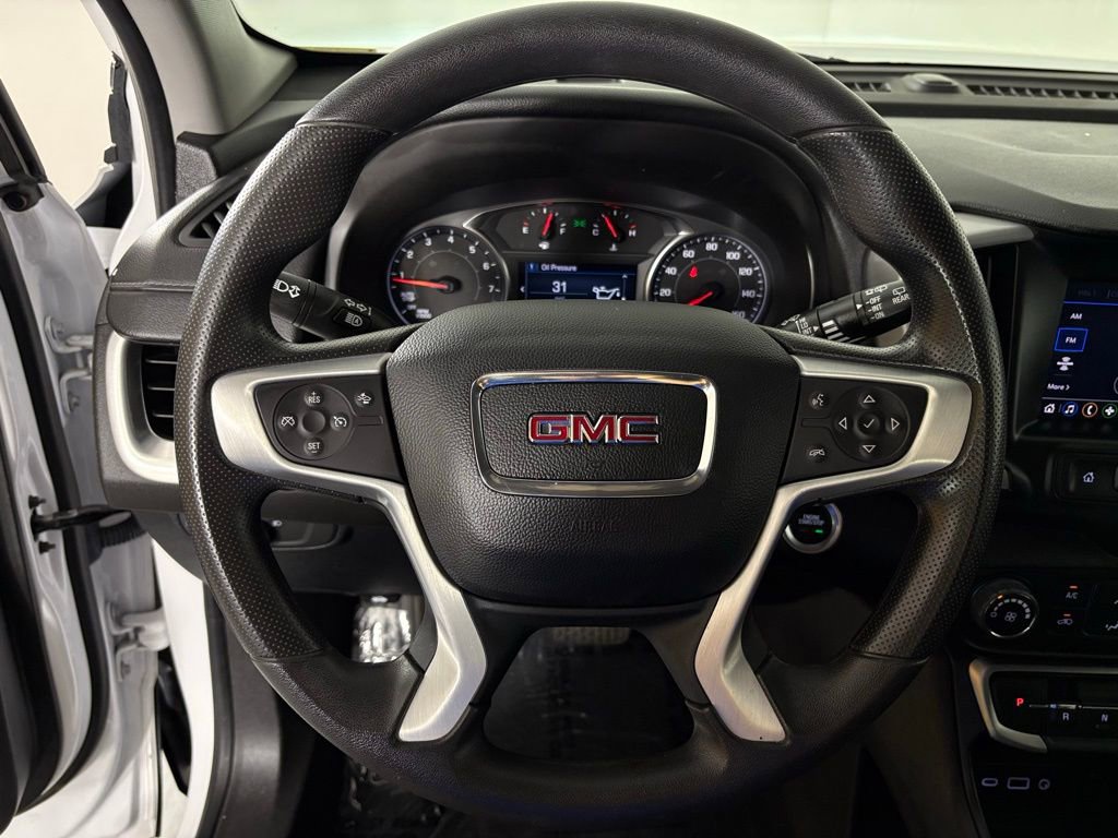 Used 2024 GMC Terrain SLE FWD image 17