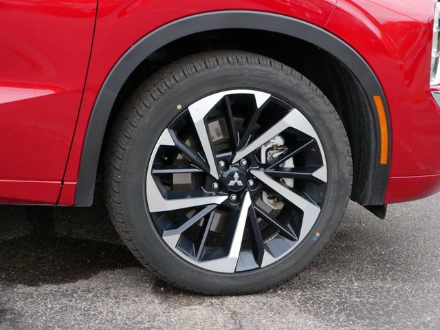 Used 2025 Mitsubishi Outlander SEL AWD/4WD image 7