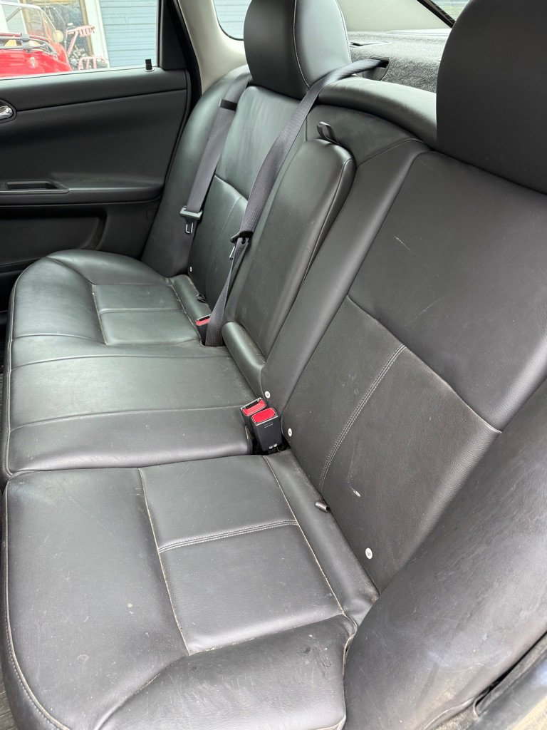 Used 2015 Chevrolet Impala LTZ FWD image 11