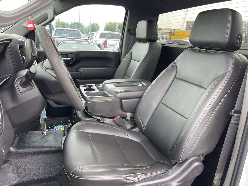 Used 2020 GMC Sierra 2500 4x4 Regular Cab w/ Convenience Package image 11