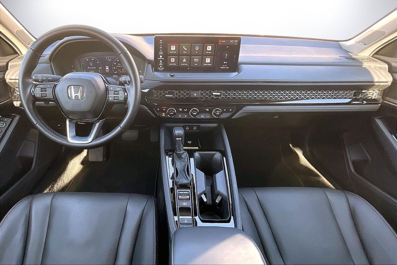 Used 2024 Honda Accord Touring image 16