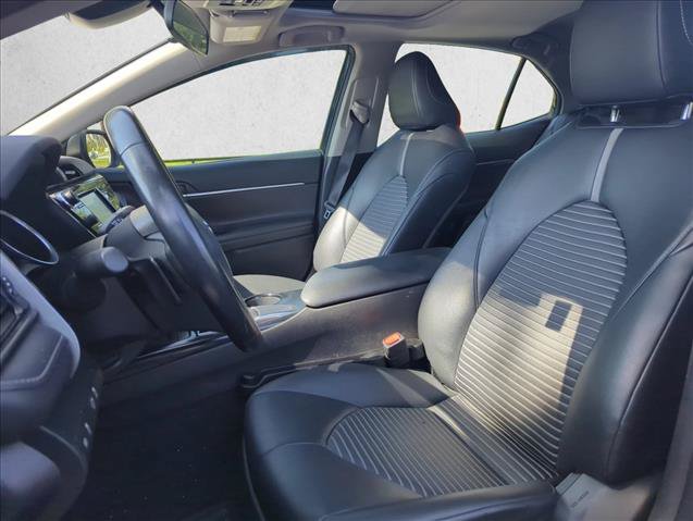 Certified 2019 Toyota Camry SE FWD image 21