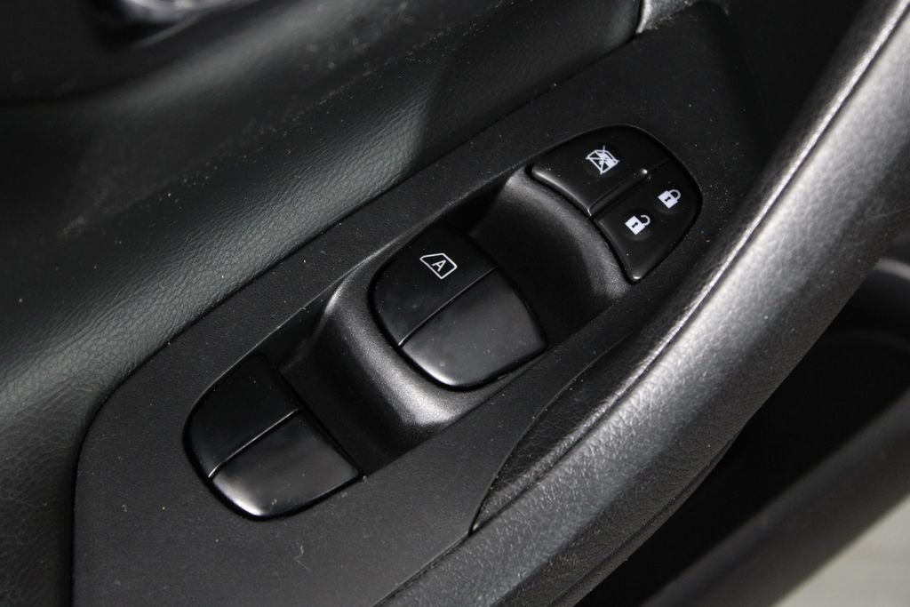 Used 2016 Nissan Altima 2.5 S w/ Power Driver Seat Package FWD image 21