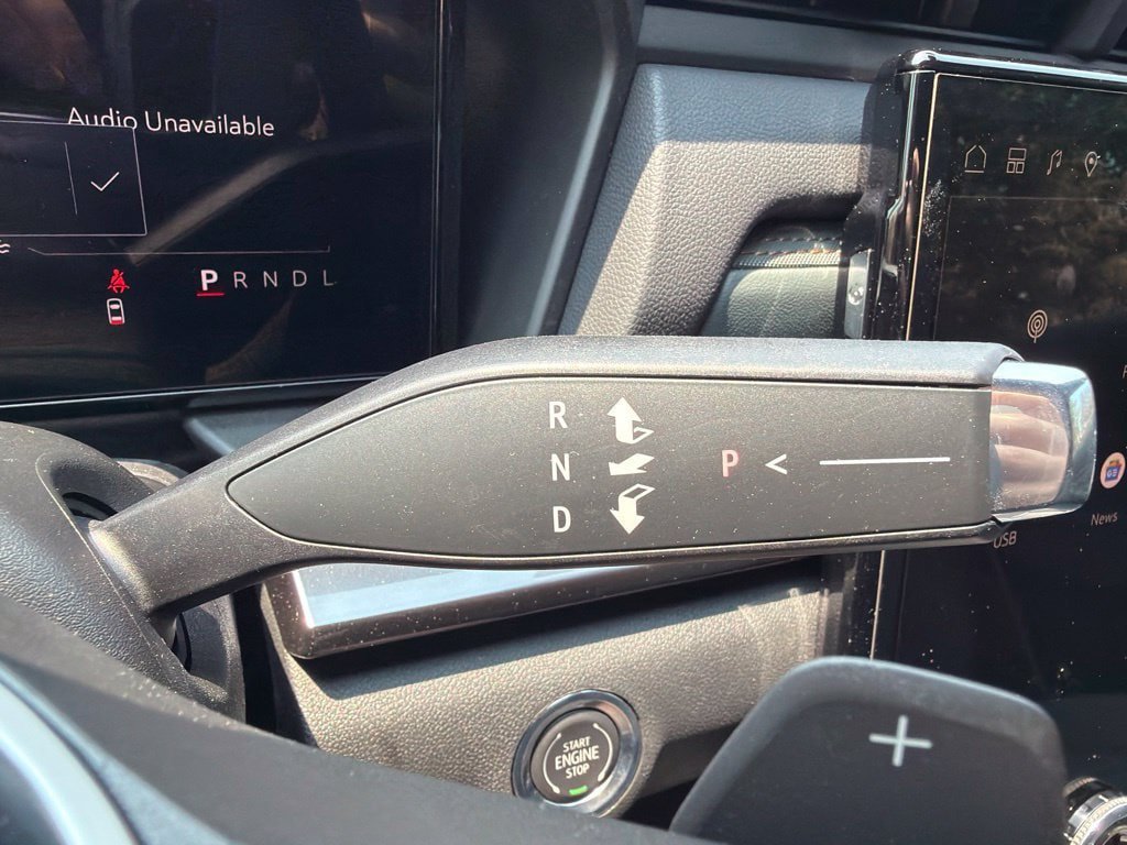 New 2026 GMC Terrain AT4 w/ Technology Package II AWD/4WD image 18