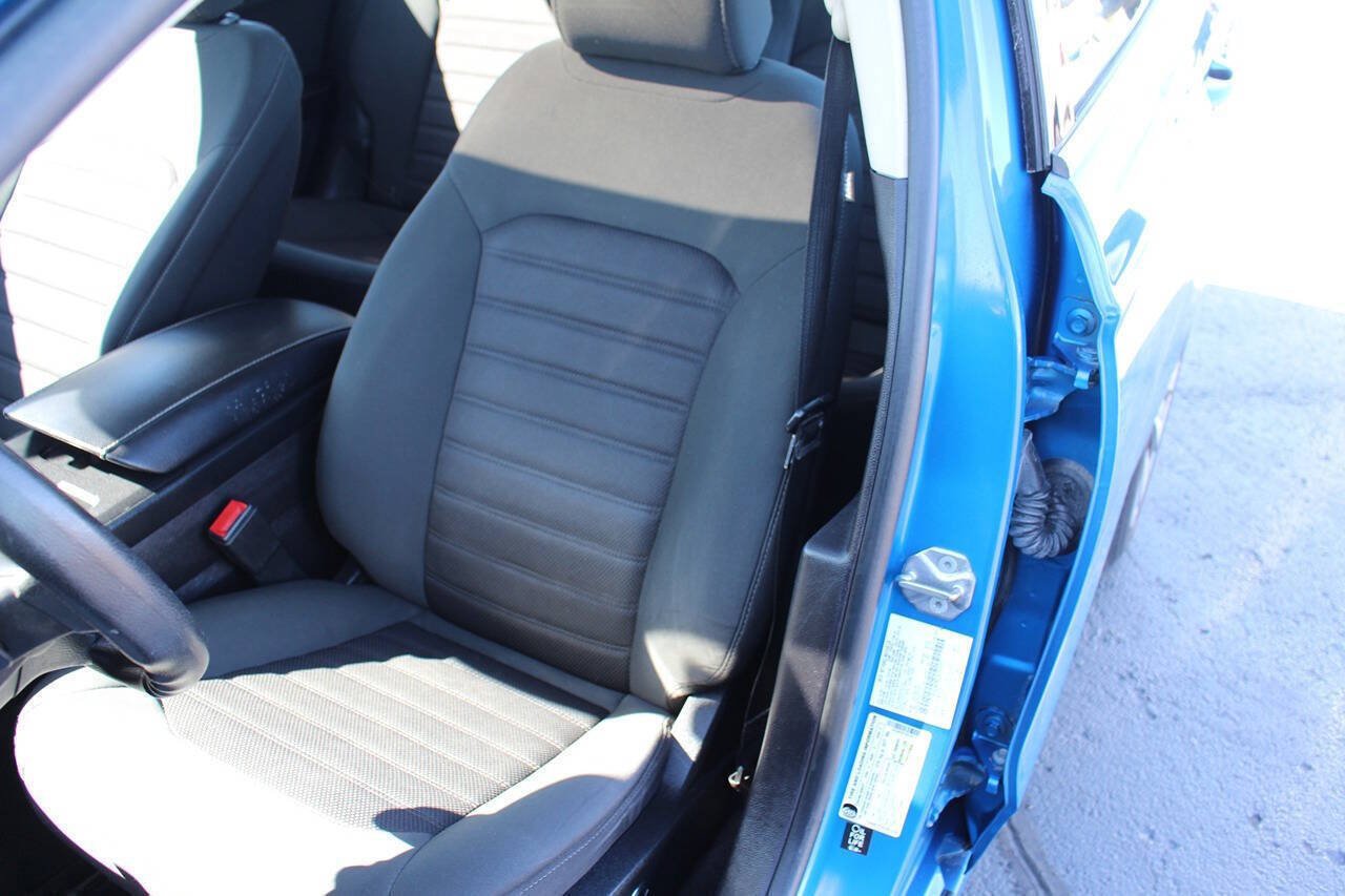 Used 2020 Ford Fusion SE AWD/4WD image 9