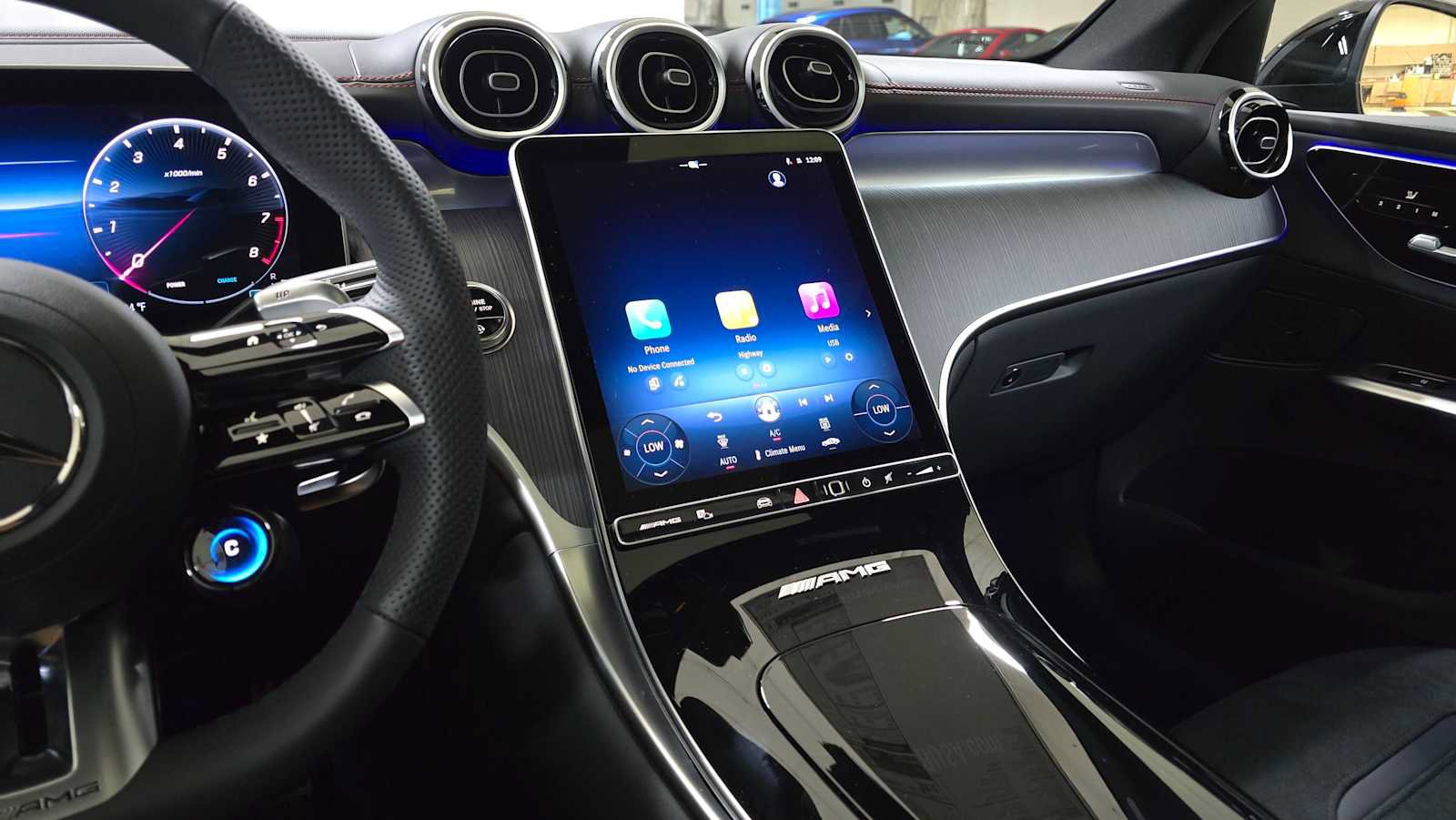 New 2026 Mercedes-Benz GLC 43 AMG 4MATIC image 29