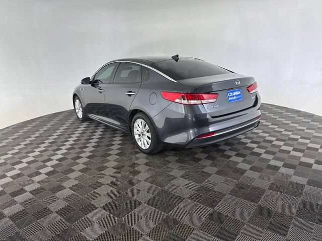 Used 2017 Kia Optima LX w/ Option Group 014 FWD image 10