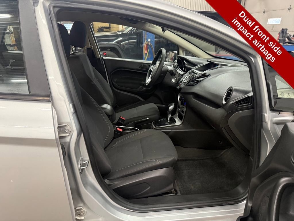 Used 2017 Ford Fiesta SE FWD image 38