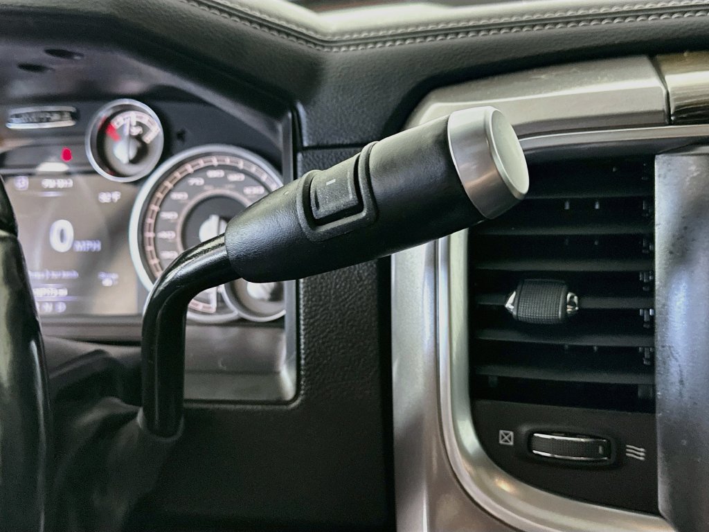 Used 2016 RAM 3500 Laramie Longhorn AWD/4WD image 16