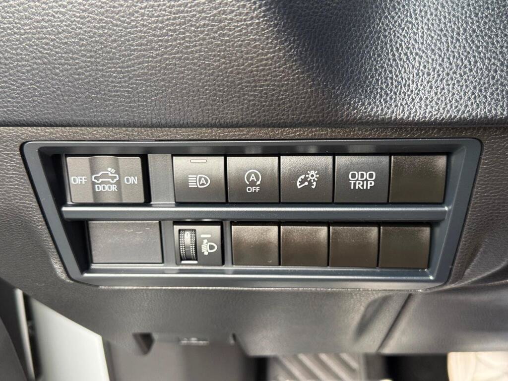 Certified 2025 Toyota Tundra SR5 AWD/4WD image 14