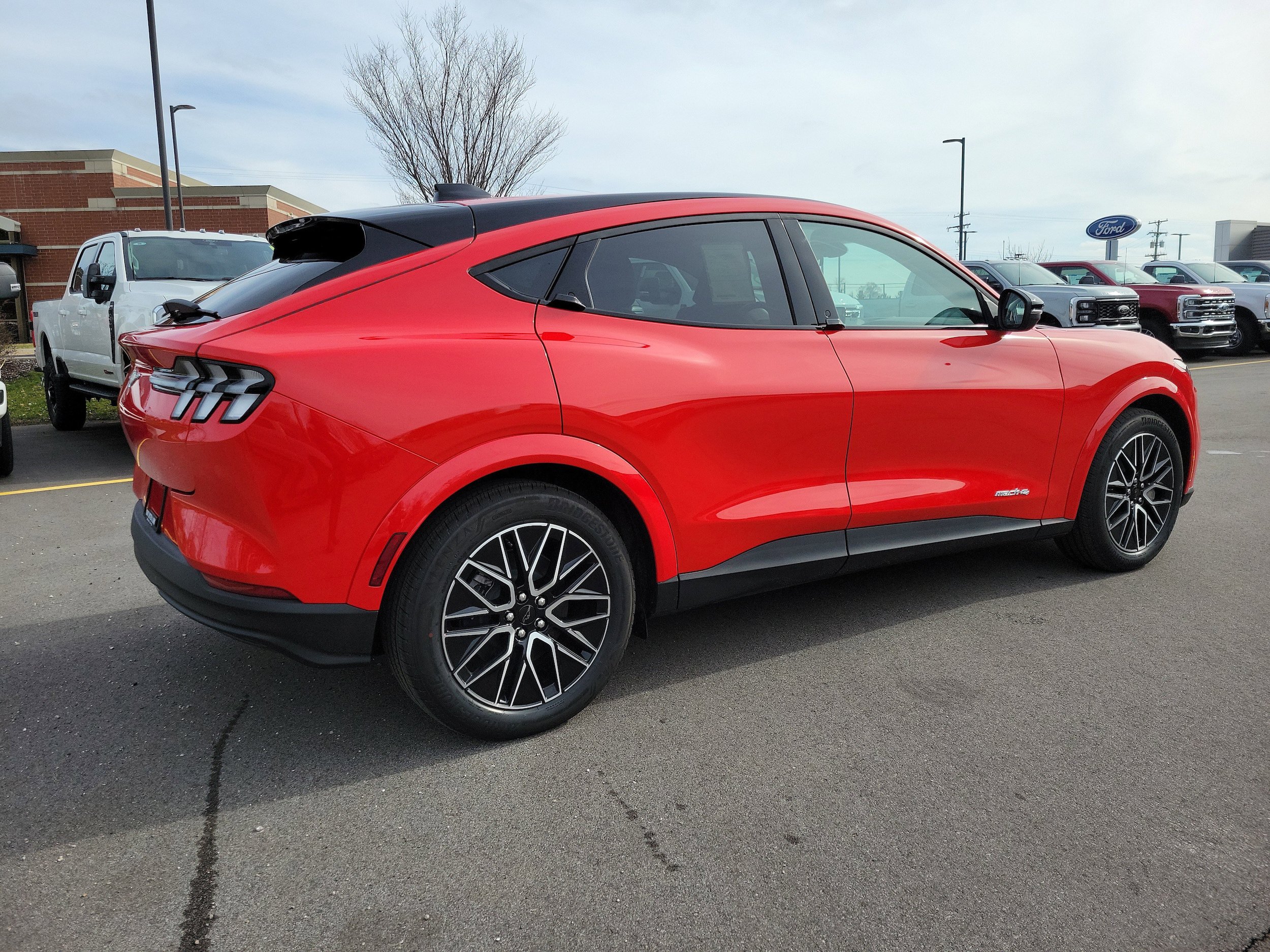 New 2026 Ford Mustang Mach-E Premium AWD/4WD image 4