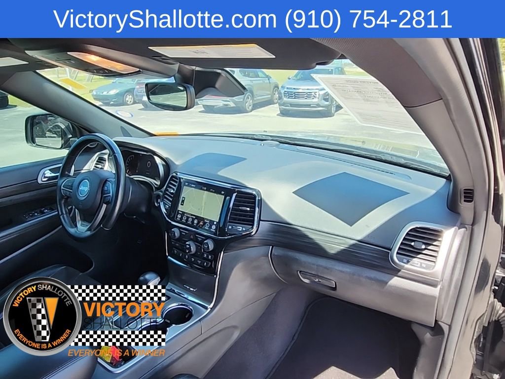 Certified 2022 Jeep Grand Cherokee Laredo X RWD image 34