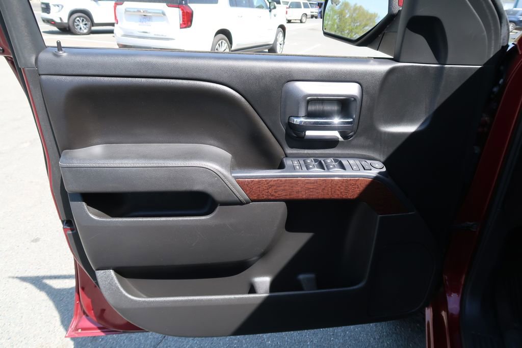 Certified 2015 GMC Sierra 1500 SLE w/ SLE Value Package image 15