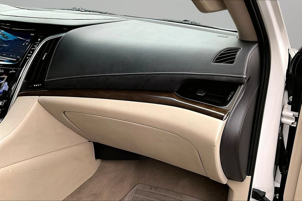 Used 2020 Cadillac Escalade Luxury AWD/4WD image 26