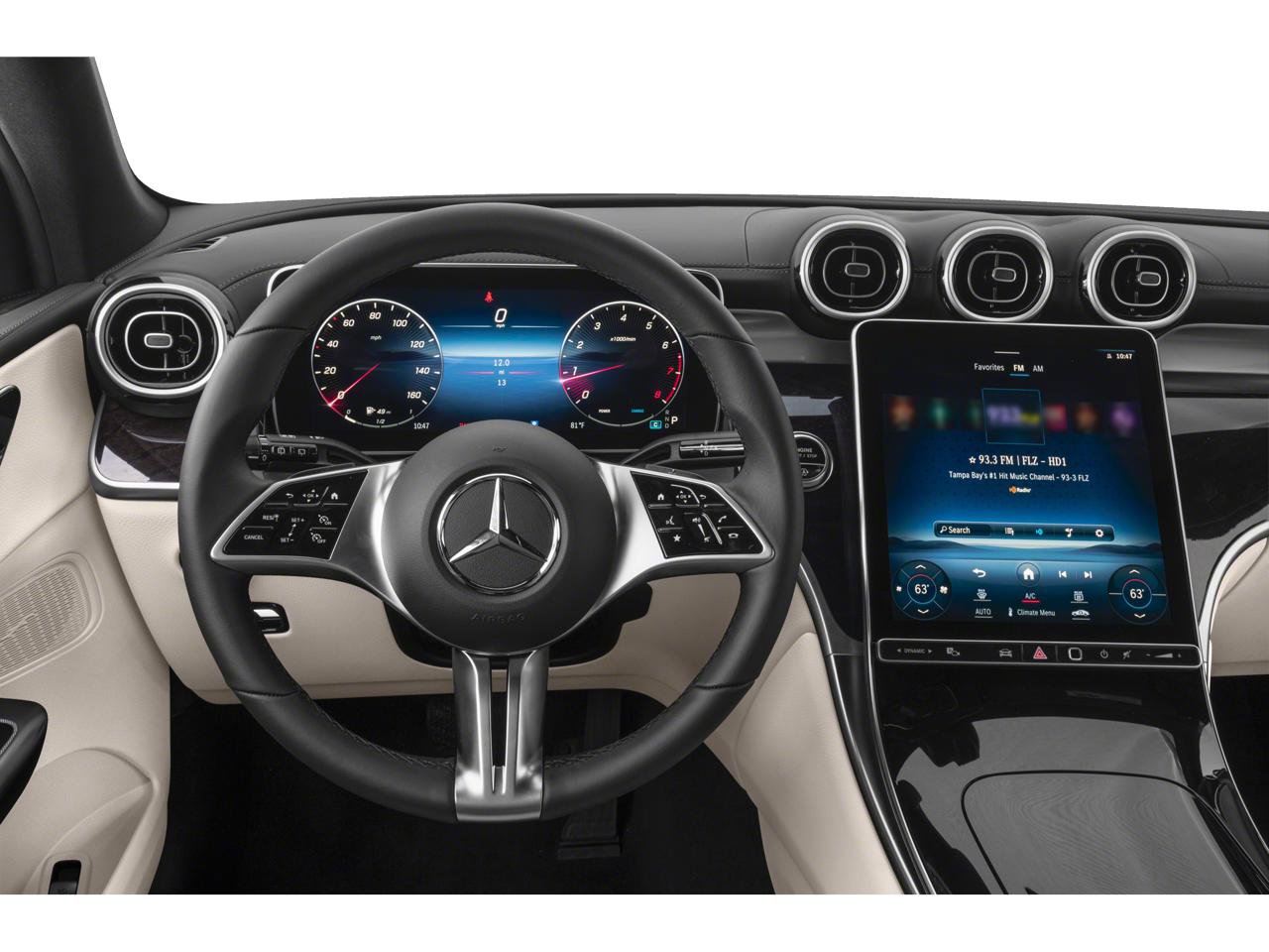 Used 2025 Mercedes-Benz GLC 300 4MATIC image 4