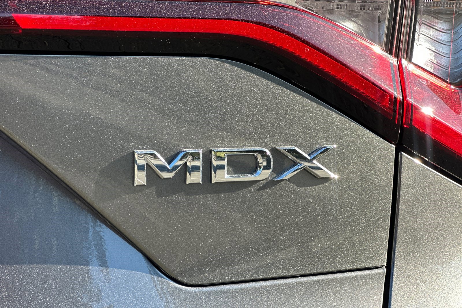 Certified 2025 Acura MDX FWD w/ Technology Package image 39