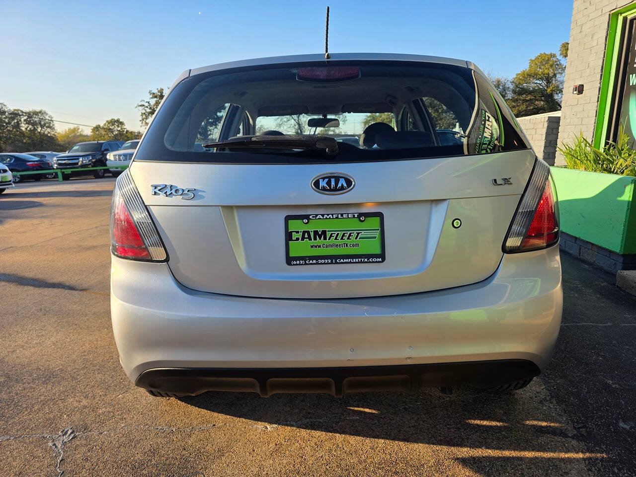 Used 2010 Kia Rio5 w/ Value Pkg FWD image 9