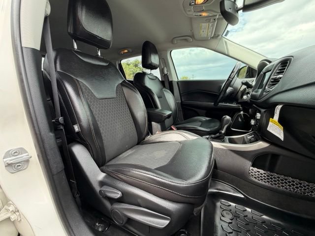 Used 2019 Jeep Compass Latitude w/ Popular Equipment Group FWD image 23