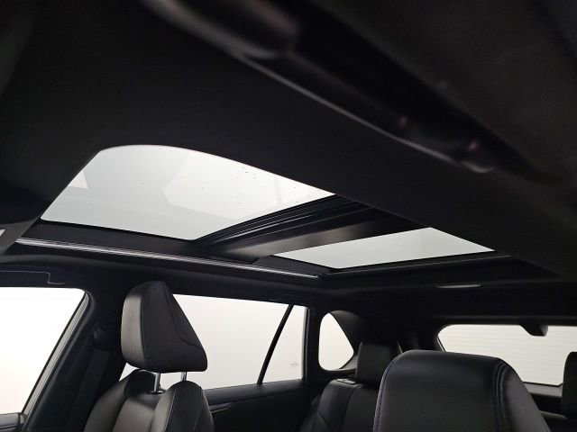 Certified 2022 Toyota RAV4 XSE image 30