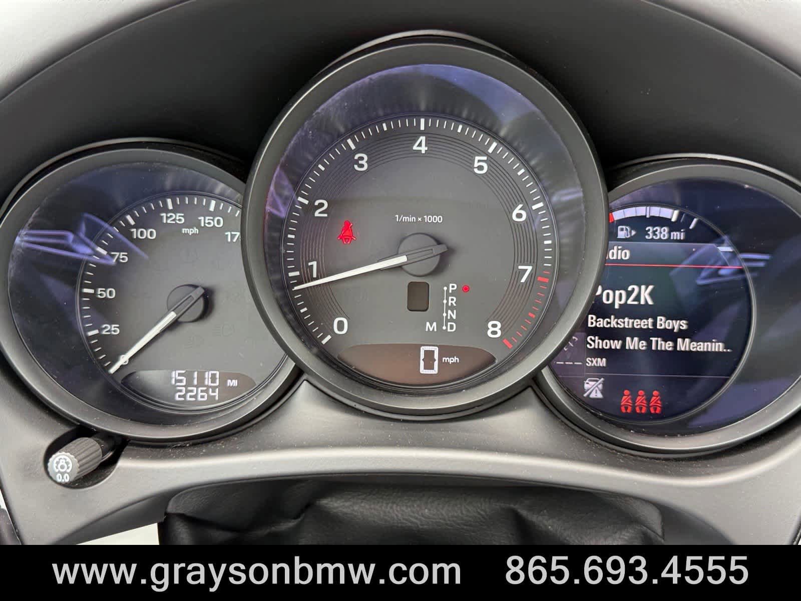 Used 2024 Porsche Macan AWD/4WD image 32