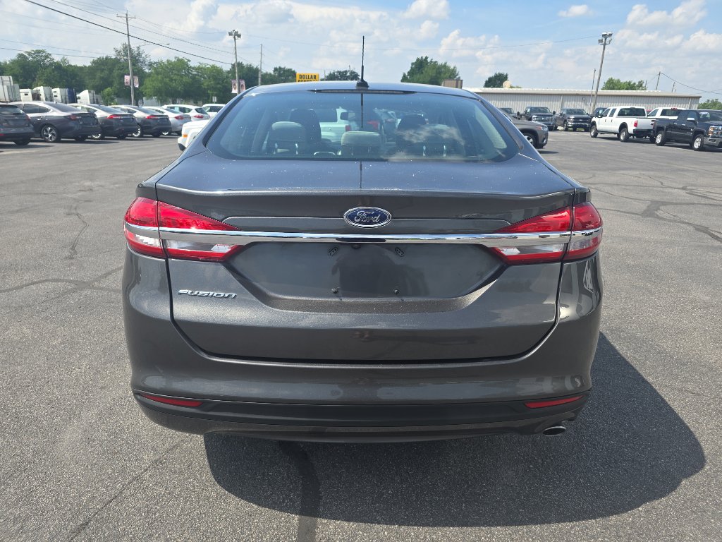 Used 2017 Ford Fusion S image 7