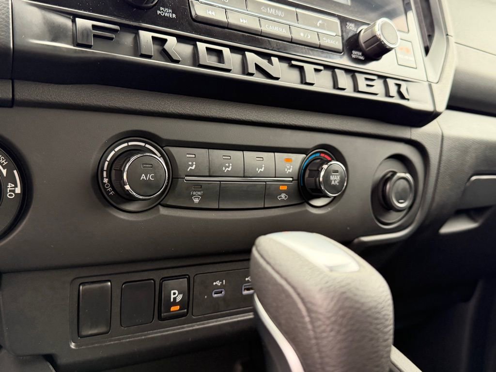 Used 2025 Nissan Frontier S image 23