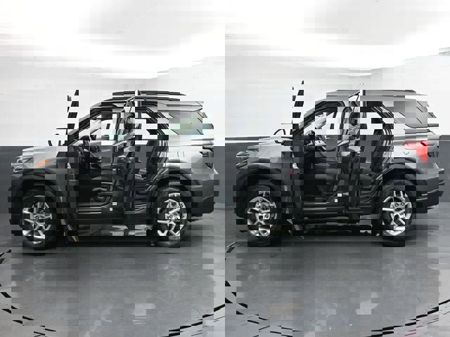 Used 2025 Ford Explorer Active image 37