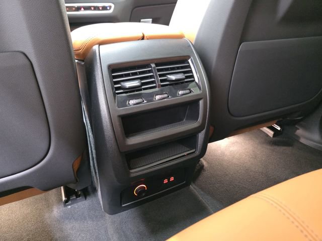 Certified 2024 BMW X5 xDrive40i w/ M Sport Package AWD/4WD image 34