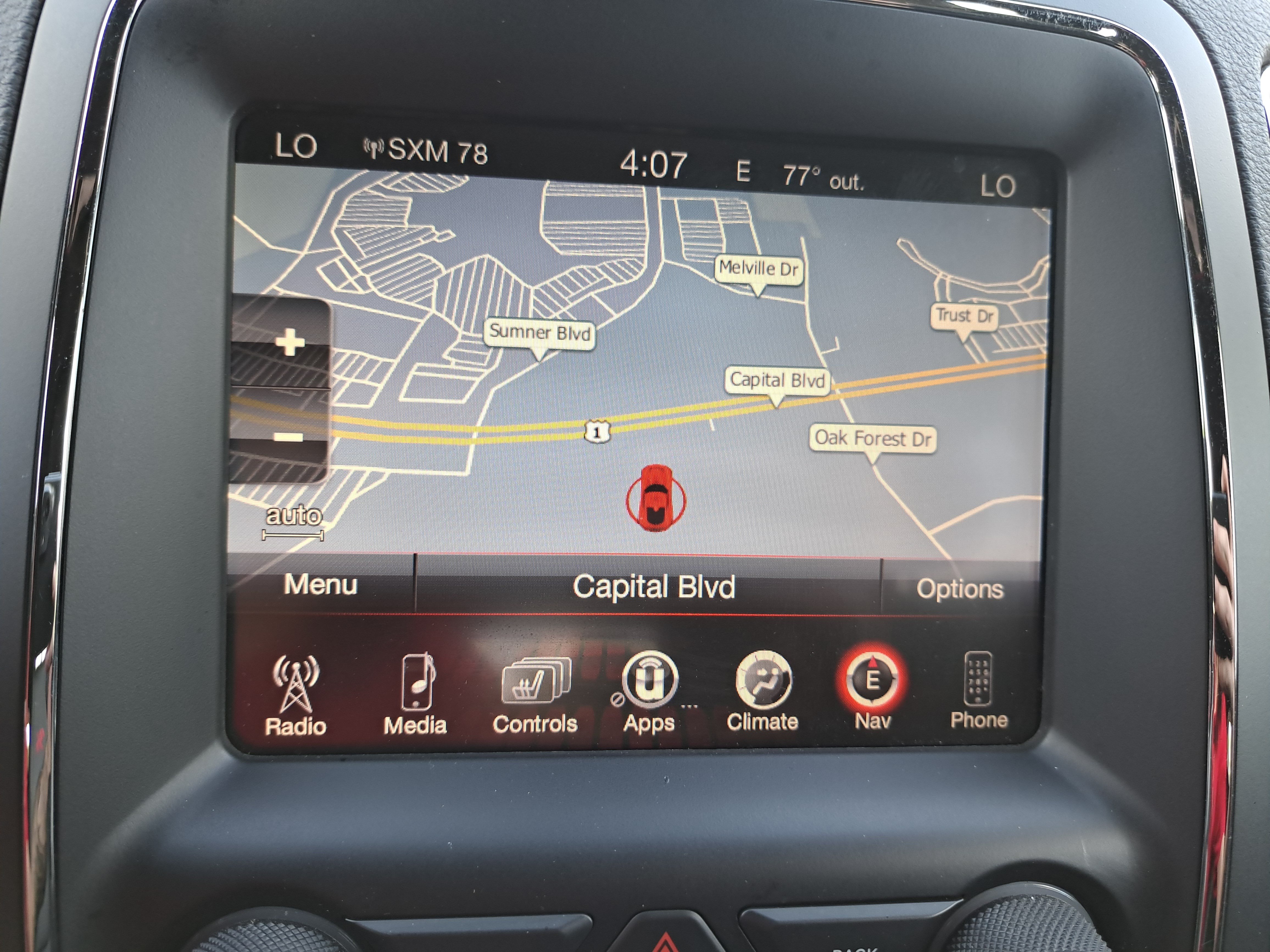 Used 2017 Dodge Durango R/T w/ Technology Group AWD/4WD image 25