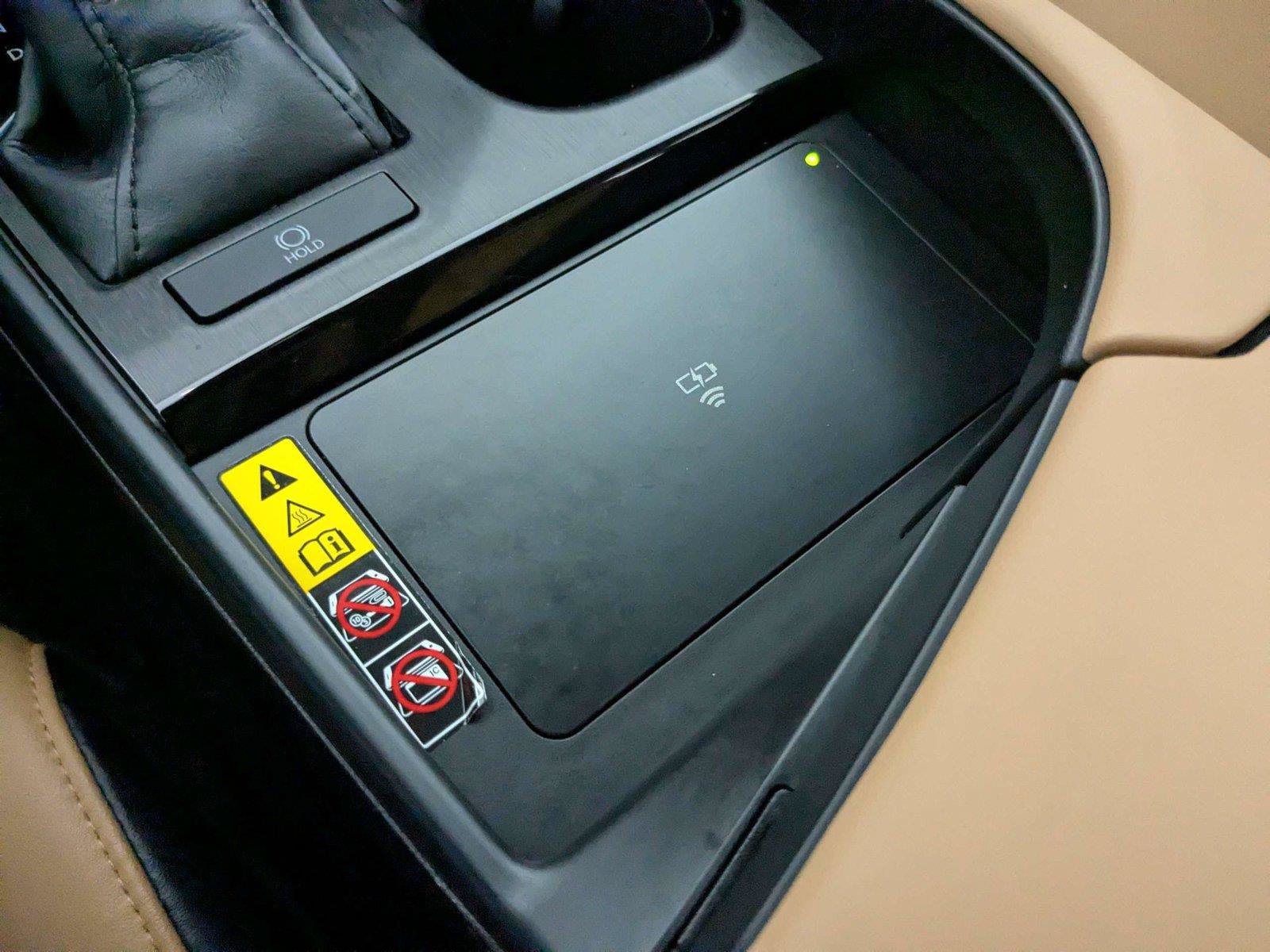Used 2025 Lexus ES 350 w/ Premium Package FWD image 25