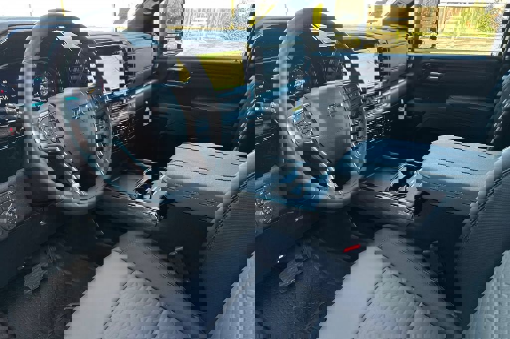 New 2026 Chevrolet Silverado 2500 ZR2 image 10