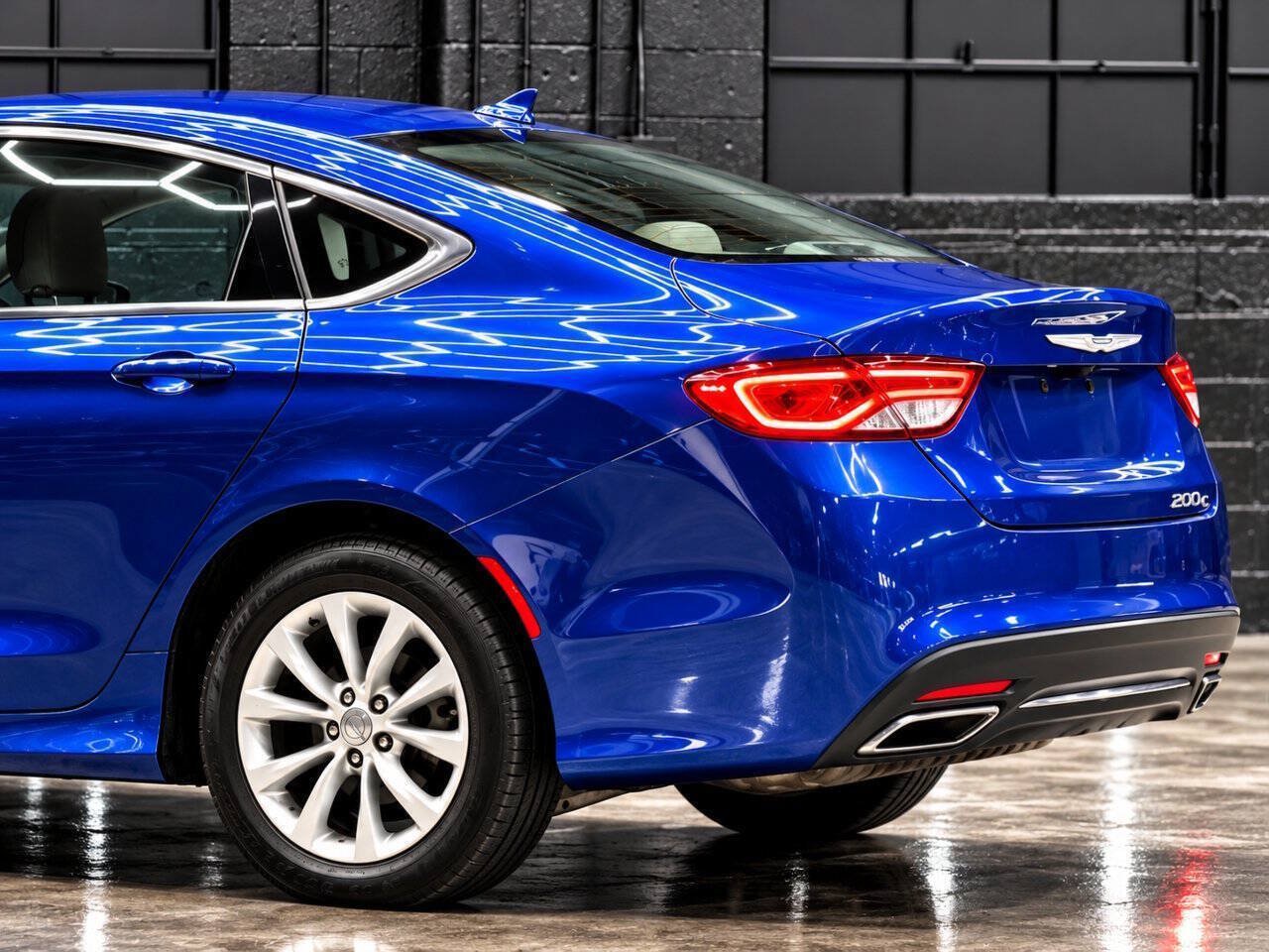 Used 2015 Chrysler 200 C w/ Navigation & Sound Group I FWD image 14