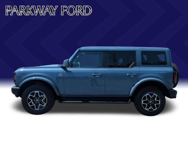 Used 2025 Ford Bronco Outer Banks AWD/4WD image 2